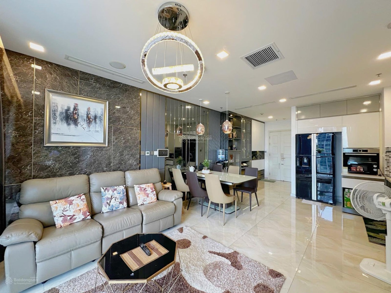 Căn 2PN 79 m² view sông, Bitexco – sổ hồng – Vinhomes Ba Son