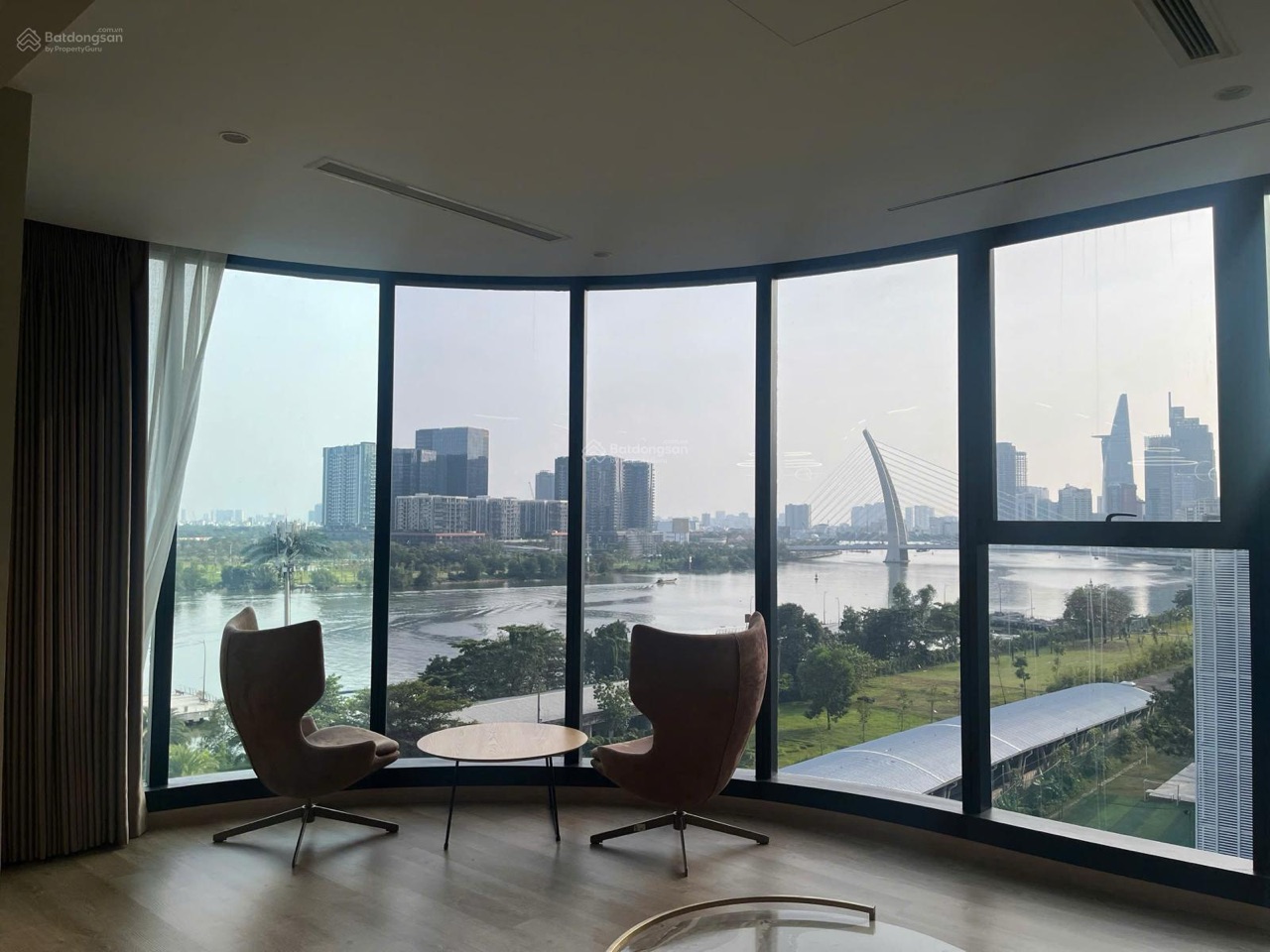 Căn 3PN 121 m² view sông – Vinhomes Ba Son